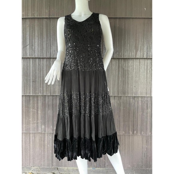 Reba Black and Gray Sequin Midi Dress - Picture 1 of 4